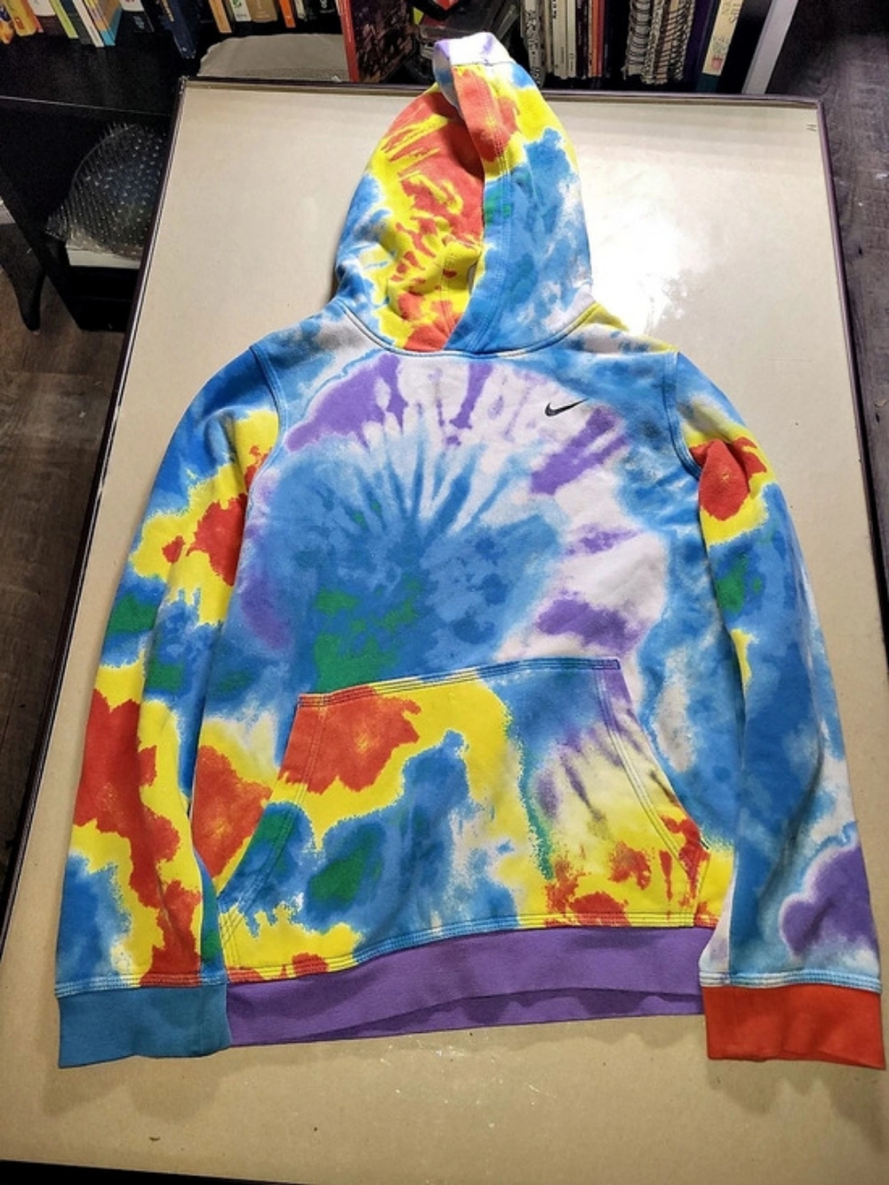 Nike Sportswear Tie-Dye Pullover Hoodie Tie-Dye Pullover Hoodie Size Large